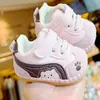 Zapatos para bebé con suelas blandas, antideslizantes, zapatos para primeros pasos para niños de 0 a 1 año, nuevos zapatos individuales de dibujos animados para primavera y otoño