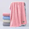 Juego de Toallas de Baño con Terciopelo de Burbujas, Toalla Engrosada, Juego de Tres Piezas, Absorbente, para Uso en Casa, Bata de Baño para Pareja, Toallas de Baño Personalizadas al por Mayor