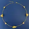 Nuevo Collar de Trébol de la Suerte para Mujer Moda Francesa Trabajadora de Oficina Sentido de Alta Gama Tamaño Diamante Cadena de Collar de Flor en la Clavícula
