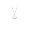 Collar Vestido de Hada de Concha Blanca de Plata S925 para Niñas, Colgante de Vestido Pequeño Exquisito de Lujo Ligero Cadena para Clavícula Regalo de San Valentín