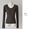 Camiseta Feminina Manga Longa Slim Fit com Gola U Pequena, Top Macio e com Caimento, Mistura de Seda e Tencel Lyocell