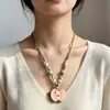 Collar de cerámica rosa con forma de manzana y cuentas para mujer, diseño de nicho de alta gama, cadena para la clavícula, accesorio de cuello personalizado