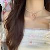 Collar Gargantilla Mariposa de Cuarzo Rosa de Verano para Mujer, Nuevo Accesorio 2026, Cadena para Clavícula Estilo Gargantilla de Perlas
