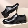 Sapatos Brogue Derby Masculinos de Couro para Outono Nova Coleção, Formais de Negócios, Sola Macia Antiderrapante, Sapatos para Noivo de Casamento