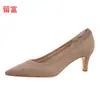 Ropa exterior de moda de talla grande para mujer, zapatos de comercio exterior en stock, tacones de aguja de punto de punta afilada de moda para mujer en Wish y Amazon