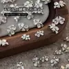 Zircônia brilhante com strass de borboleta, novos acessórios de nail art de luxo e alta qualidade, anel de strass de borboleta branco translúcido para nail art