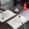 Tapete de mesa quadrado de couro estilo chinês, novo, em estoque, para uso em hotel e casa, à prova d'água, antiderrapante e resistente ao calor. Designs personalizados disponíveis para atacado