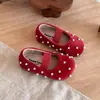 Sapatos Femininos Franceses Elegantes de Camurça Pérola Mary Jane Sapatos Únicos Mocassins Slip-on Sapatos Pequenos de Couro Primavera Outono Novo Estilo Solado Macio