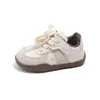 Zapatillas para niñas 2026 otoño nuevo versión coreana suela blanda zapatillas casuales para niñas, ligeras, duraderas y a la moda para niños