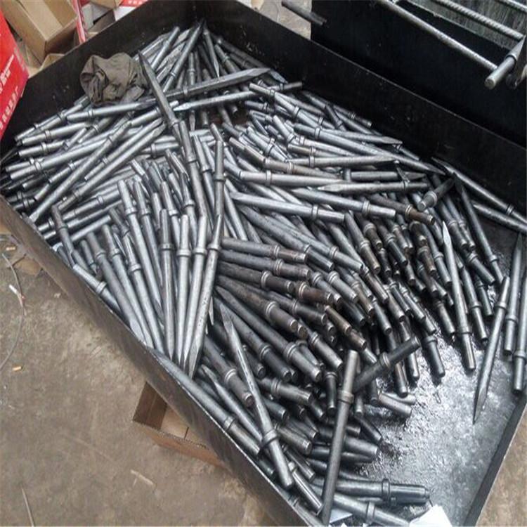 风镐钎