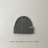 Touca de Bebê Outono e Inverno Simples Quente e à Prova de Frio Touca de Lã Tricotada para Meninos e Meninas, Elegante e Versátil Touca com Proteção para Orelhas Touca de Frio Coreana