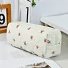 Venda Direta da Fábrica Nova Bolsa de Armazenamento Bolsa de Lápis Resistente a Manchas Estilo Ins Feminino Grande Capacidade Nicho Não Colidente Papelaria Bolsa de Cosméticos