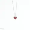 Collar Único de Acero de Titanio con Corazón de Doble Cara para Mujer, Cadena para Clavícula de Lujo Ligero Estilo Europeo y Americano, Cadena de Cuello de Corazón Rojo Pequeño Versátil de Diseño Moderno