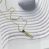 Pingente Tridimensional Minimalista Colar Masculino Estilo Hip-Hop Acessório de Marca de Nicho Ins Gargantilha para Casal Joia