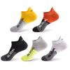 Calcetines transfronterizos en stock para hombres y mujeres con calcetines transpirables de malla de verano al por mayor de comercio exterior de talla grande y calcetines delgados para correr en el tobillo