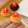 Accesorios de Resina DIY al por Mayor Frutas Tartas de Huevo Fresa Tartas de Huevo Juguetes de Comida en Miniatura Materiales de Decoración Hechos a Mano Imanes para Refrigerador Exhibición