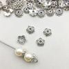 1 nuevo colgante de aleación de plata antigua simulada de flor hueca, sombrero de flor, colgante, accesorios de joyería DIY