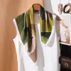 Pañuelo Cuadrado Suave de Color Claro de 70 cm para Mujer, Nuevo Pañuelo de Seda para Primavera y Verano, Estilo Elegante, Combinado con una Camisa, Elegante Pañuelo Pequeño para el Cuello, Versátil