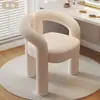 Creme de maquiagem, estilo popular de celebridade da internet, quarto minimalista, cadeira de casa, moderno e luxuoso, cadeira para nail art com encosto