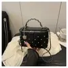 Nova Bolsa Transversal com Corrente Feminina Pequena Estilo Fragrância Bolsa Transversal Popular no INS Versátil Exquisita Bolsa de Ombro Único Feminina Mulheres