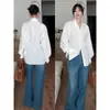 Camisa blanca de cuello alto estilo francés de manga larga, prenda exterior de otoño para mujer, camisa tipo cárdigan con un diseño único, top ajustado