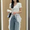2026 Verano Nuevo Estilo Chica Picante Deseo Puro Encaje Cintas Irregulares Patchwork Moda Versátil Temperamento Camiseta Top Mujer