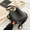 Bolso de Mano Pequeño Elegante de Gama Alta 2026 Nuevo Bolso para Mujer Verano Moderno Versátil Bolso Cruzado Popular Bolso Cubo de Hombro