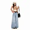 Calça feminina longa estilo americano, corte reto, modelagem solta, com aspecto desgastado vintage, cor azul gelo, comprimento estendido vintage azul gelo.