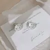 Brincos de Tarraxa Metálicos Meio Círculo Gipsofila para Mulheres, Novos Brincos de Luxo Leve de Alta Qualidade, Acessórios de Orelha Versáteis de Nicho