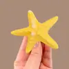 Acessório de Cabelo Estilo Ins Fashion Estrela do Mar Doce e Cool para Mulheres, Presilha Lateral Colorida Tridimensional, Ornamento de Cabelo Versátil Doce e Moderno