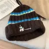 Óculos de Sol Chapéu de Lã Listrado Bordado de Cachorrinho para Mulheres Outono e Inverno Estilo Coreano Chapéu Pequeno de Tricô que Mostra o Rosto Quente Chapéu para Frio