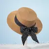 Chapéu para Mulheres, Verão Elegante Retrô Estilo Hepburn Chapéu de Sol com Fita, Chapéu de Sol de Palha com Topo Plano para Proteção Solar em Viagens, Chapéu de Palha que Afina o Rosto