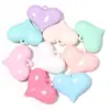 Pingente de Coração Colorido Pintado Pingente de Coração em Formato de Coração Acrílico Pingente de Coração de Pêssego Acessórios de Joias com Contas para Pulseira DIY Corrente de Celular