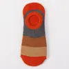 Meias Sapatilha para Homens Invisíveis Boca Baixa Primavera e Verão Finas Modernas Estilo de Marca Nova Tendência Meias de Silicone Antiderrapantes para Mulheres