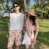 Traje de baño de pareja estilo coreano, Conjunto de dos piezas dividido moderno estilo Ins, Bañador conservador para hombre para aguas termales, Traje de baño para mujer de vacaciones