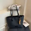 Nova Bolsa Tote Grande Capacidade Estilo Americano Feminina Casual Faculdade Simples para o Dia a Dia Retro Bolsa de Ombro Bolsa Feminina da Moda