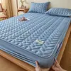 Lençol de cama impermeável acolchoado Tipo A, protetor de colchão de solteiro, capa de cama Simmons, protetor contra urina, lavável à máquina, capa de poeira espessa