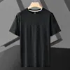 Camiseta de Manga Corta a Cuadros de Alta Gama para Jóvenes Hombres Verano 2026 Nuevo Estilo Amigable con la Piel Lujo Ligero Elegante Top de Camiseta de Media Manga