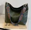 Bolsa de Ombro Retro Cor Pura para Mulheres 2026 Nova Grande Capacidade Brilhante Macia PU Bolsa de Ombro Transversal Bolsa Tote de Axila