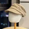2026 Nueva Gorra Plana Octagonal de Ala Suave Estilo Retro para Mujer Otoño Invierno Adelgazante Facial con Atmósfera Gorra de Periodista Sombrero Plegado Literario