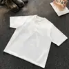 Camiseta Versátil de Manga Corta Estilo Old Money Juvenil para Viajar al Trabajo, Tallas Grandes, Nuevo Sencillo Holgado Casual Primavera/Verano 2026