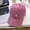 Gorra de Béisbol Modelo Nuevo 2026 con Logo R para Mujer con Letras en Inglés, Circunferencia de Cabeza Grande, Hace que la Cara Parezca Más Pequeña, Versátil Gorra de Pico para Primavera y Verano para Hombre