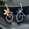 Broche de Flor Retro, Corsage de Cristal Exquisito de Moda para Mujer de Alta Gama, Broche de Diseño Nicho, Accesorios Elegantes para Traje