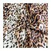 En Stock Otoño e Invierno Nueva Moda Estampado de Leopardo Tela de Terciopelo para Vestidos y Abrigos de Mujer Transfronterizos Materiales de Diseñador