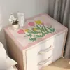 Tapete de Mesa de Cabeceira de Luxo Leve Tapete de Mesa de Couro Pvc à Prova d'Água Popular Tapete de Mesa de Cabeceira de Quarto Pano de Cobertura Simples Sem Lavagem