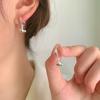 2023 nuevos y lindos pendientes con hebilla de oreja de pez, pendientes cortos con personalidad creativa, pendientes de regalo de cumpleaños para mujer que combinan con todo