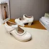 Zapatos de cuero para niñas de comercio exterior al por mayor, zapatos de princesa versátiles y a la moda con encaje, suela suave, antideslizantes, punta cuadrada, adecuados para actuaciones y baile