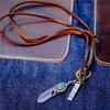 Venta Directa de Fábrica Colgante de Pluma de Aleación Takahashi wulang Collar de Cuero de Vaca Vintage de Moda Tendencia para Hombres y Mujeres