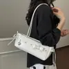 Bolso tipo baguette de alto valor para mujer, para llevar debajo del brazo, pequeño, fresco, versátil, correa de cuero, bolso de un solo hombro, versátil, moderno, bolso de mano para mujer