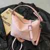 Bolsa de Mão Pequena Trançada Fashion para Mulheres 2026 Nova Bolsa de Ombro Transversal Versátil Vintage de Alto Padrão para o Dia a Dia Tendência